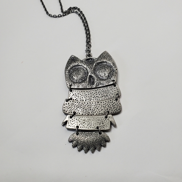 Womens Owl Necklace - Picture 3 of 4